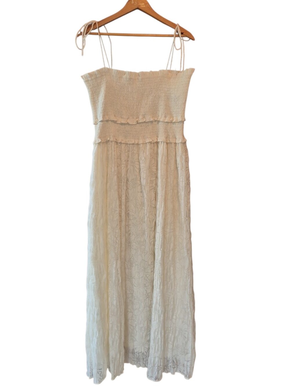 Jacquie The Label Julliette Midi Dress - Picture 15 of 16